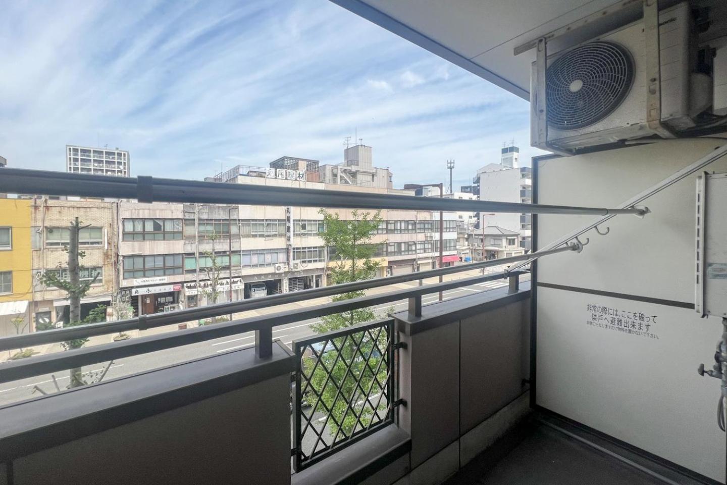 Apartment Megadome West