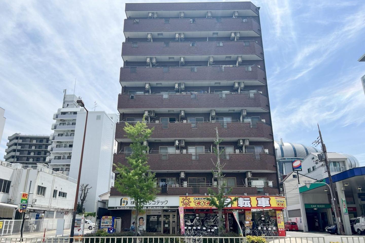 Megadome West Apartment Osaka